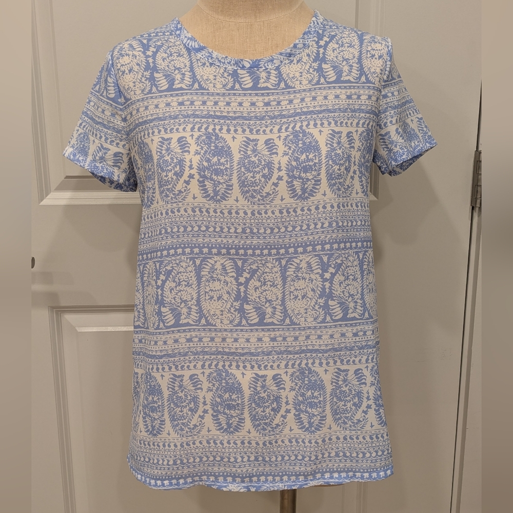 Old Navy Blue And White Short Sleeve Blouse